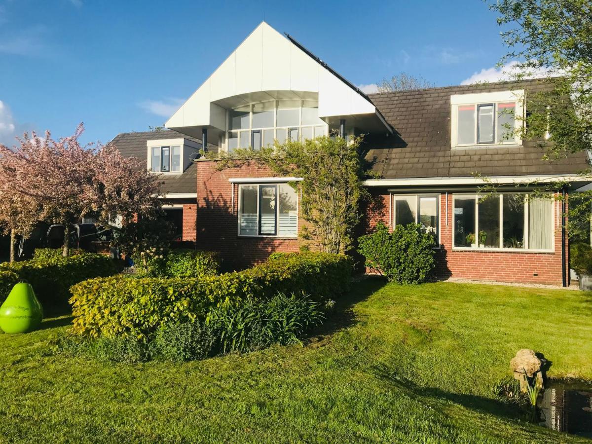 Gastenverblijf Villa Buitenplaats Wergea Contactloos Inchecken Naarderburen Exterior foto