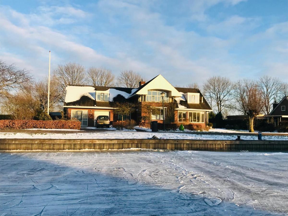 Gastenverblijf Villa Buitenplaats Wergea Contactloos Inchecken Naarderburen Exterior foto