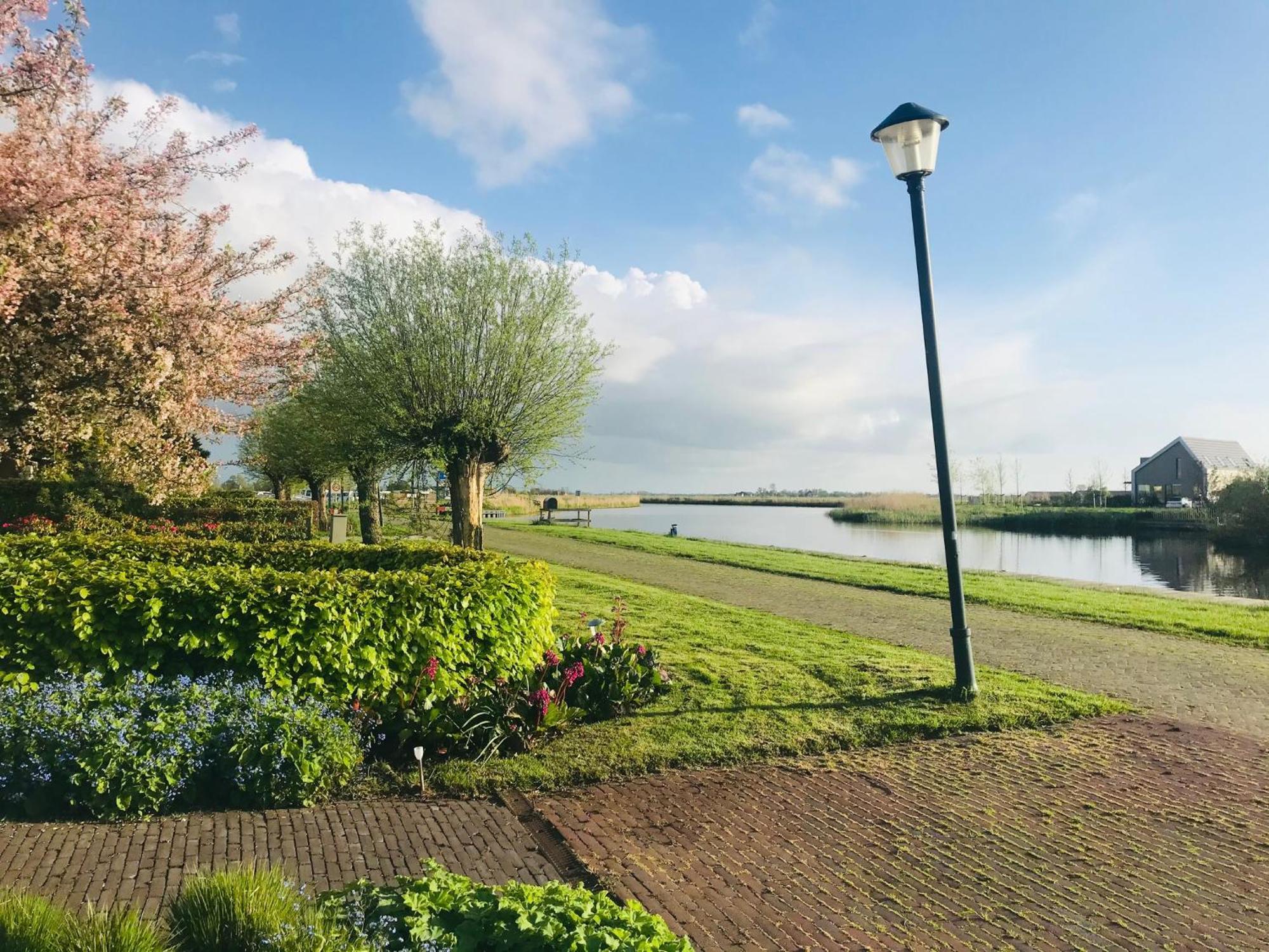 Gastenverblijf Villa Buitenplaats Wergea Contactloos Inchecken Naarderburen Exterior foto