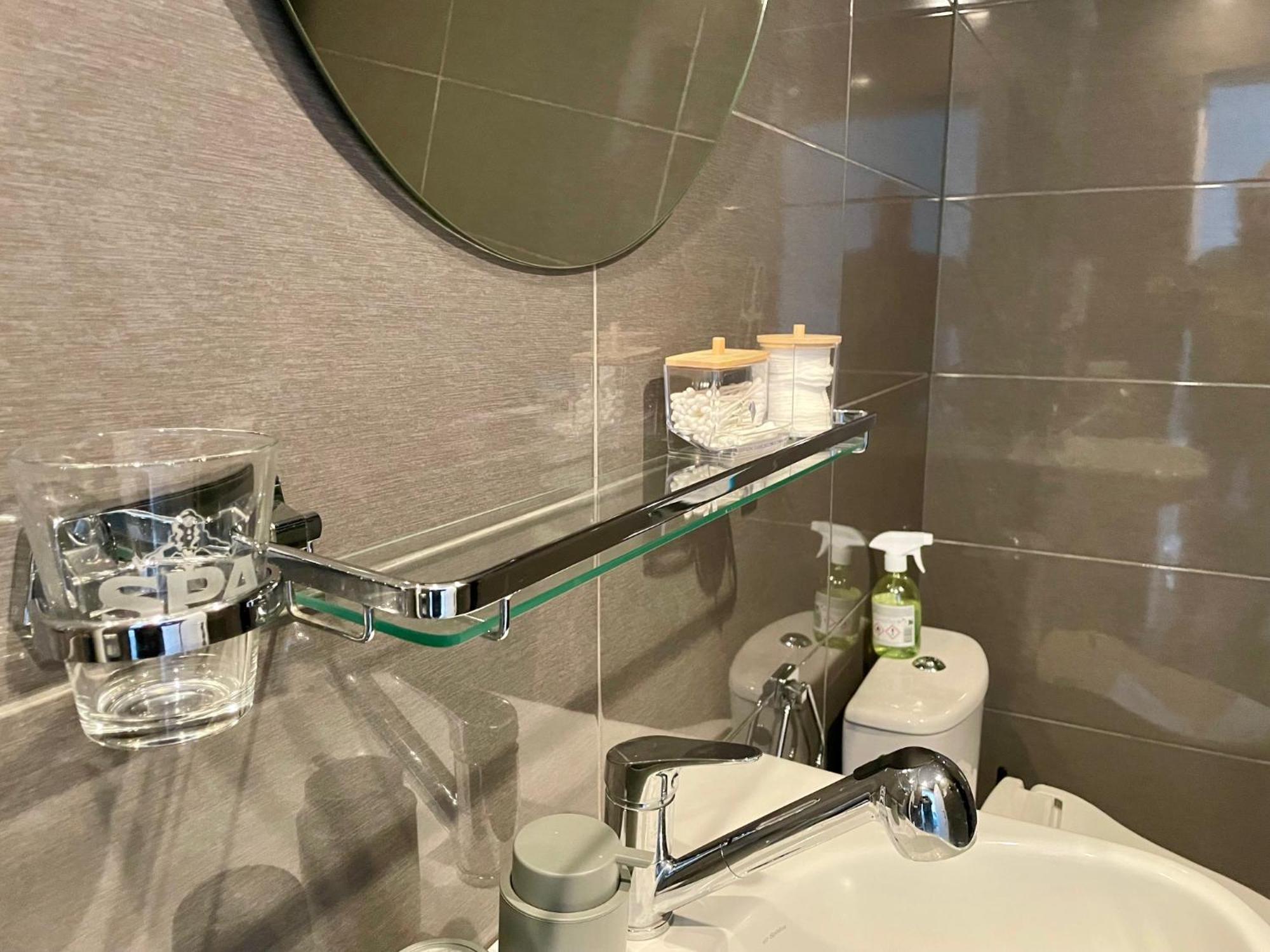Gastenverblijf Villa Buitenplaats Wergea Contactloos Inchecken Naarderburen Exterior foto